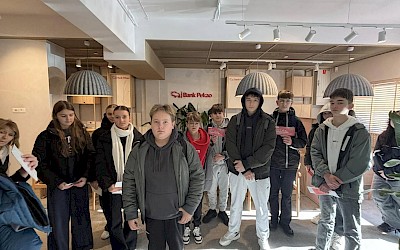 Wizyta w urzędach – młodzież uczyła się, jak sprawnie załatwiać sprawy obywatelskie