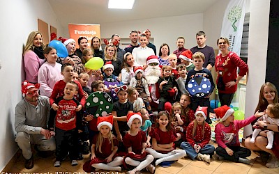 Mikołajkowa integracja mieszkańców Dąbrowicy i Kolonii Sól