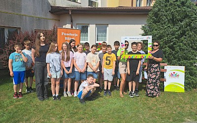 Wolontariat, który inspiruje – spotkanie Q&A z Anną Rębacz i uczniami z  Dereźni Solskiej