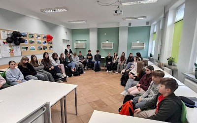 Szkolny wolontariat w praktyce – warsztaty dla uczniów i opiekunów