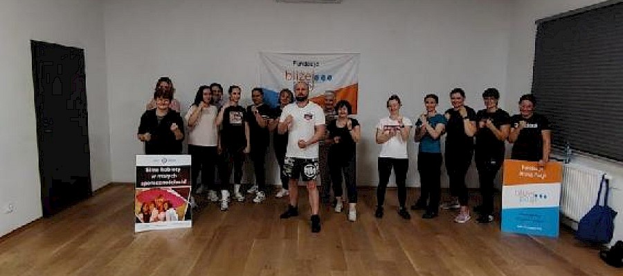 Siła zaczyna się od środka – warsztaty samoobrony kobiet z Majdanu Gromadzkiego