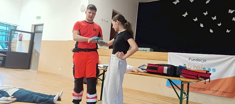 Warsztaty z pierwszej pomocy w Bidaczowie Starym – wiedza, która daje siłę i odwagę do działania